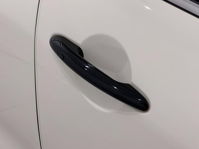 ＭＩＮＩ クーパーＳＤ　クラシック・トリム　認定保証２年衝突回避被害軽減ブレーキ車線逸脱警告バックカメラ液晶メーターマルチファンクションステアリングＭＩＮＩドライビングモードコンフォートアクセスＬＥＤヘッドライトＬＥＤリアコンビランプ（15枚目）