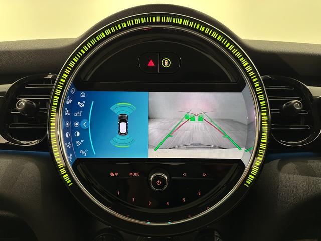 ＭＩＮＩ クーパーＳＤ　クラシック・トリム　認定保証２年衝突回避被害軽減ブレーキ車線逸脱警告バックカメラ液晶メーターマルチファンクションステアリングＭＩＮＩドライビングモードコンフォートアクセスＬＥＤヘッドライトＬＥＤリアコンビランプ（33枚目）