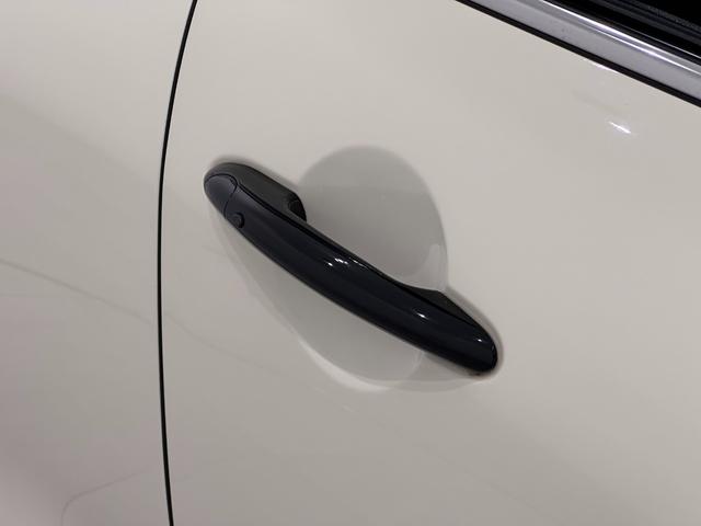 ＭＩＮＩ クーパーＳ　クラシック・トリム　全国２年保証／ＣａｒＰｌａｙ／ワイヤレス充電／ＥＴＣ／ＯＳコール／クルーズコントロール／バックカメラ／ＭＩＮＩドライビングモード／ＬＥＤヘッドライト／ＬＥＤリアコンビランプ（16枚目）
