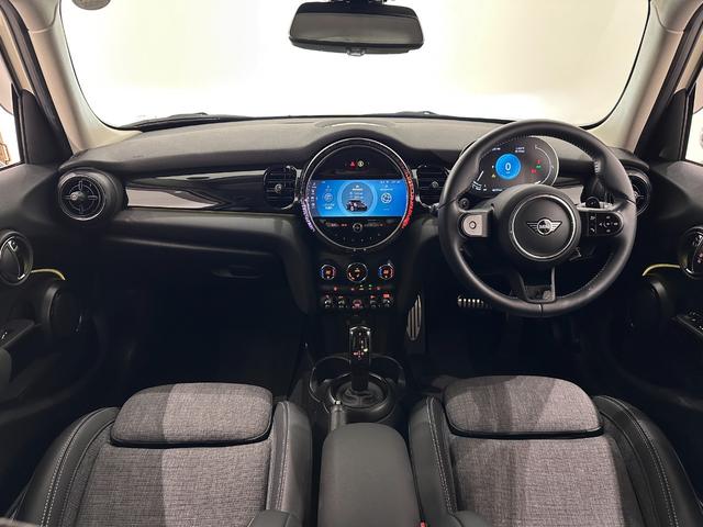 ＭＩＮＩ クーパーＳ　クラシック・トリム　全国２年保証／ＣａｒＰｌａｙ／ワイヤレス充電／ＥＴＣ／ＯＳコール／クルーズコントロール／バックカメラ／ＭＩＮＩドライビングモード／ＬＥＤヘッドライト／ＬＥＤリアコンビランプ（35枚目）