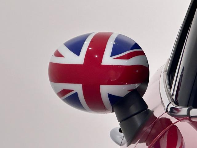 MINI クーパーS ナビ(非タッチスクリーン)/ETC/LEDヘッドライト/LEDリアコンビランプ/17インチホイール(11枚目)