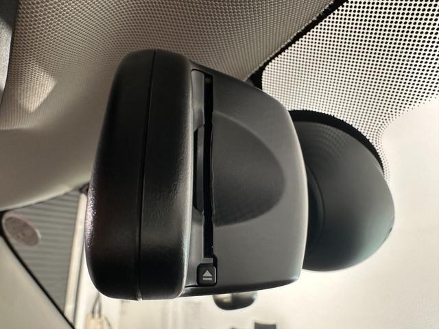 MINI クーパーS ナビ(非タッチスクリーン)/ETC/LEDヘッドライト/LEDリアコンビランプ/17インチホイール(21枚目)