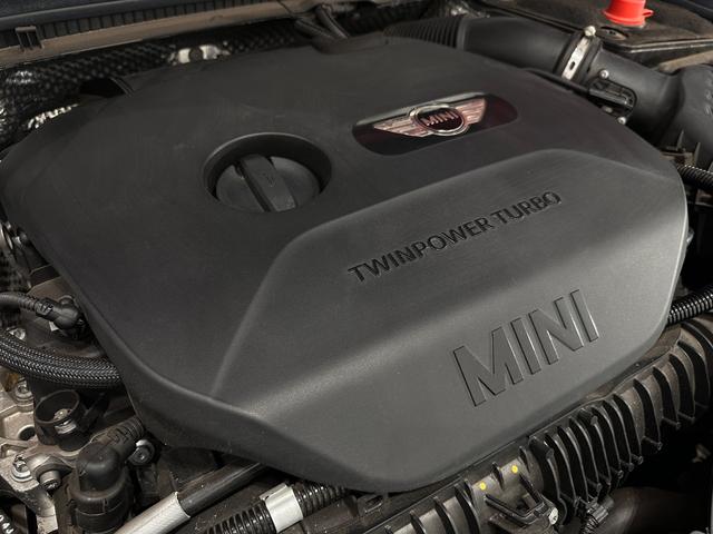 MINI クーパーS ナビ(非タッチスクリーン)/ETC/LEDヘッドライト/LEDリアコンビランプ/17インチホイール(38枚目)