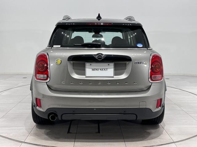 ＭＩＮＩ クーパーＳ　Ｅ　クロスオーバー　オール４　ナビ（タッチスクリーン）／ＥＴＣ／アクティブクルーズコントロール／リアパークディスタンスコントロール／ＬＥＤヘッドライト（デイライト付）／ＬＥＤテールライト／バックドア自動開閉／１８インチホイール（7枚目）