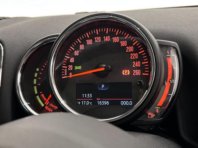 ＭＩＮＩ クーパーＳ　Ｅ　クロスオーバー　オール４　ナビ（タッチスクリーン）／ＥＴＣ／アクティブクルーズコントロール／リアパークディスタンスコントロール／ＬＥＤヘッドライト（デイライト付）／ＬＥＤテールライト／バックドア自動開閉／１８インチホイール（27枚目）