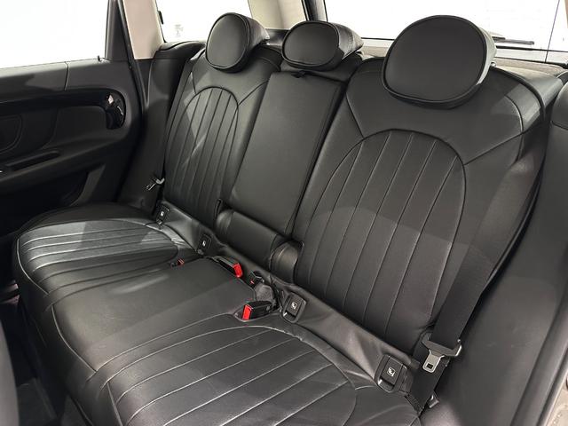 ＭＩＮＩ クーパーＳ　Ｅ　クロスオーバー　オール４　ナビ（タッチスクリーン）／ＥＴＣ／アクティブクルーズコントロール／リアパークディスタンスコントロール／ＬＥＤヘッドライト（デイライト付）／ＬＥＤテールライト／バックドア自動開閉／１８インチホイール（39枚目）