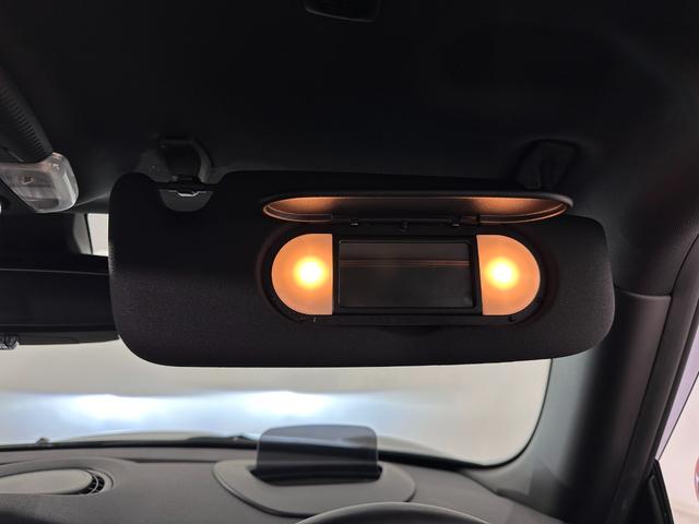 MINI ジョンクーパーワークス ジョンクーパーワークストリム 全国2年保証/ナビタッチスクリーン/ETC/SOSコール/車線逸脱警告/バックカメラ/液晶メーター/ヘッドアップディスプレイ/LEDヘッドライ/LEDリアコンビランプ/17インチホイール(19枚目)