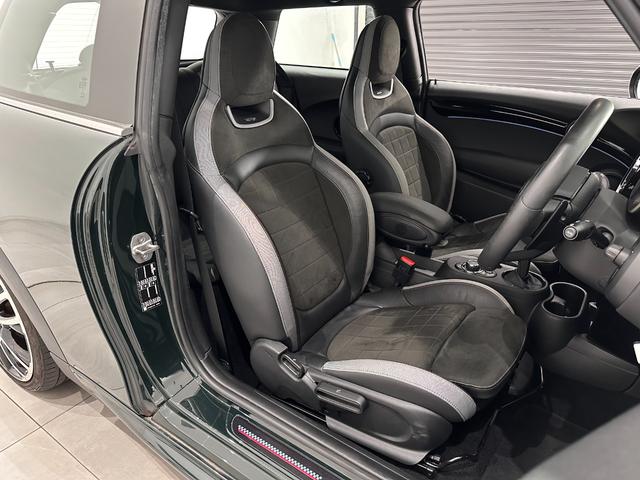 MINI ジョンクーパーワークス ジョンクーパーワークストリム 全国2年保証/ナビタッチスクリーン/ETC/SOSコール/車線逸脱警告/バックカメラ/液晶メーター/ヘッドアップディスプレイ/LEDヘッドライ/LEDリアコンビランプ/17インチホイール(37枚目)