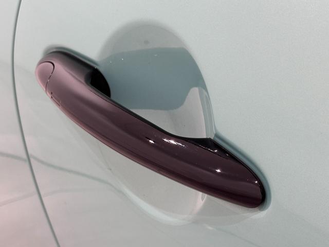 MINI クーパーC クラシック・トリム 全国2年保証アクティブクルーズコントロールアクティブPDC フロントリアパノラマビューリアパーキングアシストAppleCarPlayワイヤレス充電ヘッドアップディスプレイデジタルキープラス(15枚目)