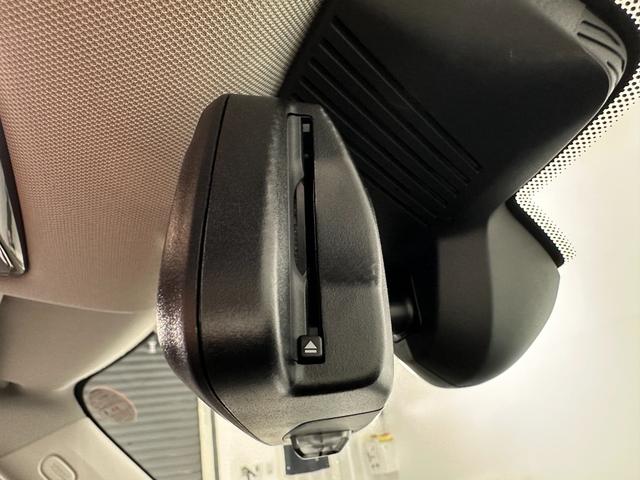 MINI クーパーC クラシック・トリム 全国2年保証アクティブクルーズコントロールアクティブPDC フロントリアパノラマビューリアパーキングアシストAppleCarPlayワイヤレス充電ヘッドアップディスプレイデジタルキープラス(20枚目)