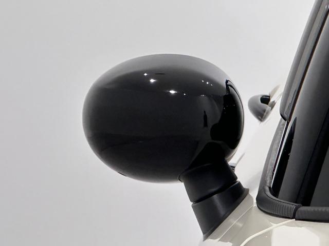 MINI ジョンクーパーワークス クラブマン ワイドカラーディスプレイMINIコネクテッドアプリドライビングアシストアクティブクルーズコントロールJohnCooperWorksレザーステアリングヘッドアップディスプレイリアビューカメラ&リアPDC(11枚目)