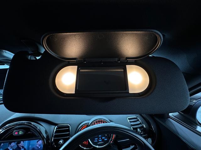 MINI ジョンクーパーワークス クラブマン ワイドカラーディスプレイMINIコネクテッドアプリドライビングアシストアクティブクルーズコントロールJohnCooperWorksレザーステアリングヘッドアップディスプレイリアビューカメラ&リアPDC(19枚目)