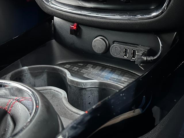 MINI ジョンクーパーワークス クラブマン ワイドカラーディスプレイMINIコネクテッドアプリドライビングアシストアクティブクルーズコントロールJohnCooperWorksレザーステアリングヘッドアップディスプレイリアビューカメラ&リアPDC(23枚目)