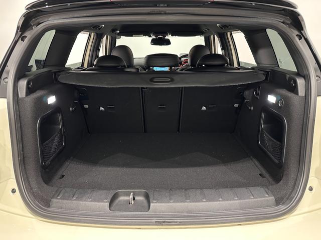 MINI ジョンクーパーワークス クラブマン ワイドカラーディスプレイMINIコネクテッドアプリドライビングアシストアクティブクルーズコントロールJohnCooperWorksレザーステアリングヘッドアップディスプレイリアビューカメラ&リアPDC(42枚目)