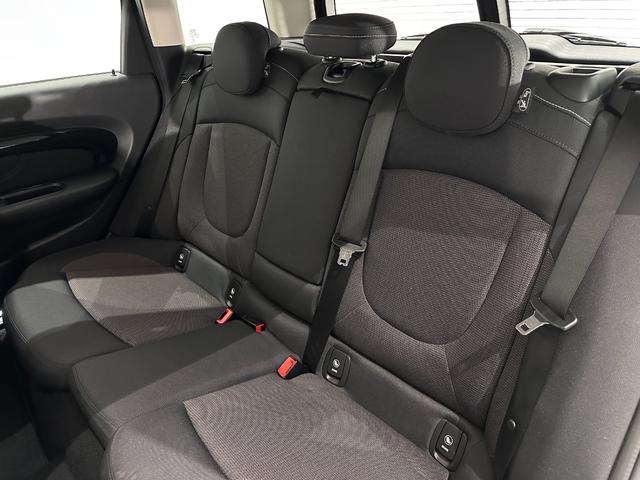 MINI クーパー クラブマン コンフォータイヤ空気圧警告システム ETC ルームミラートランク スルー システムクルーズコントロールブレーキ機能付LED ヘッドライト(36枚目)