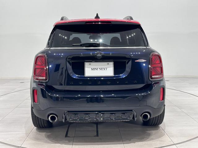 ＭＩＮＩ ジョンクーパーワークス　クロスオーバー　全国２年保証ドライビングアシストアクティブクルーズコントロールＪｏｈｎＣｏｏｐｅｒＷｏｒｋｓレザーステアリングＬＥＤヘッドライトＬＥＤリアコンビランプ１８インチアロイホイールリアビューカメラリアＰＤＣ（7枚目）