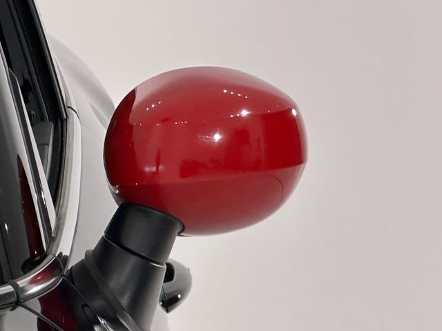 ＭＩＮＩ ジョンクーパーワークス　クロスオーバー　全国２年保証ドライビングアシストアクティブクルーズコントロールＪｏｈｎＣｏｏｐｅｒＷｏｒｋｓレザーステアリングＬＥＤヘッドライトＬＥＤリアコンビランプ１８インチアロイホイールリアビューカメラリアＰＤＣ（12枚目）