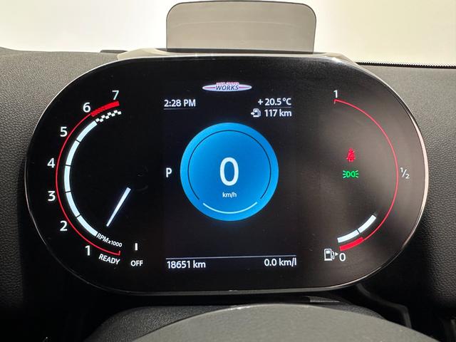 ＭＩＮＩ ジョンクーパーワークス　クロスオーバー　全国２年保証ドライビングアシストアクティブクルーズコントロールＪｏｈｎＣｏｏｐｅｒＷｏｒｋｓレザーステアリングＬＥＤヘッドライトＬＥＤリアコンビランプ１８インチアロイホイールリアビューカメラリアＰＤＣ（28枚目）