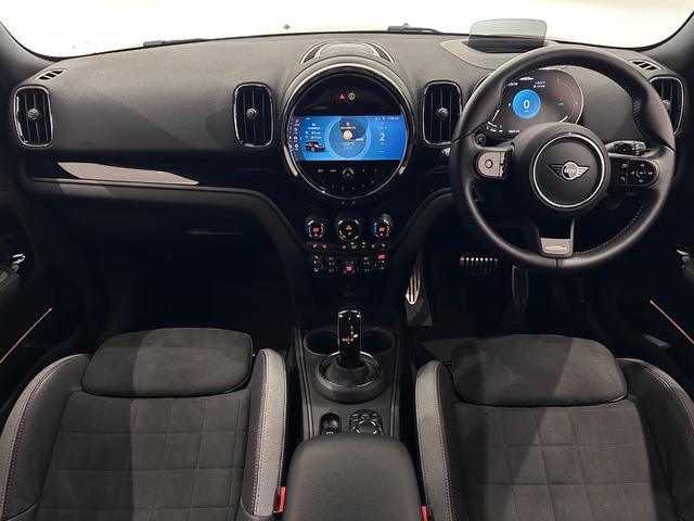 ＭＩＮＩ ジョンクーパーワークス　クロスオーバー　全国２年保証ドライビングアシストアクティブクルーズコントロールＪｏｈｎＣｏｏｐｅｒＷｏｒｋｓレザーステアリングＬＥＤヘッドライトＬＥＤリアコンビランプ１８インチアロイホイールリアビューカメラリアＰＤＣ（36枚目）