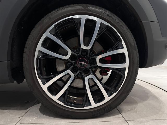 ＭＩＮＩ ジョンクーパーワークス　クロスオーバー　全国２年保証ドライビングアシストアクティブクルーズコントロールＪｏｈｎＣｏｏｐｅｒＷｏｒｋｓレザーステアリングＬＥＤヘッドライトＬＥＤリアコンビランプ１８インチアロイホイールリアビューカメラリアＰＤＣ（45枚目）