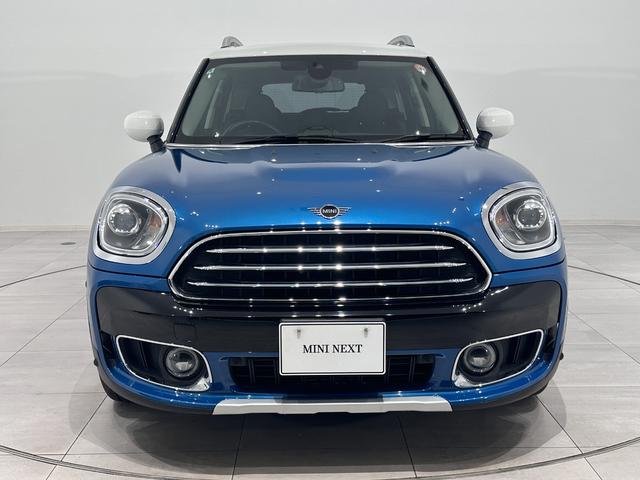 ＭＩＮＩ クーパーＤ　クロスオーバー　ナビタッチスクリーン／ＥＴＣ／ＳＯＳコール／アクティブクルーズコントロール／コンフォートアクセス／ハロゲンヘッドライト／１７インチホイール／ルーフレール／マルチファンクションステアリング（3枚目）