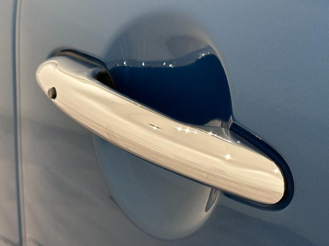 ＭＩＮＩ クーパーＤ　クロスオーバー　ナビタッチスクリーン／ＥＴＣ／ＳＯＳコール／アクティブクルーズコントロール／コンフォートアクセス／ハロゲンヘッドライト／１７インチホイール／ルーフレール／マルチファンクションステアリング（15枚目）