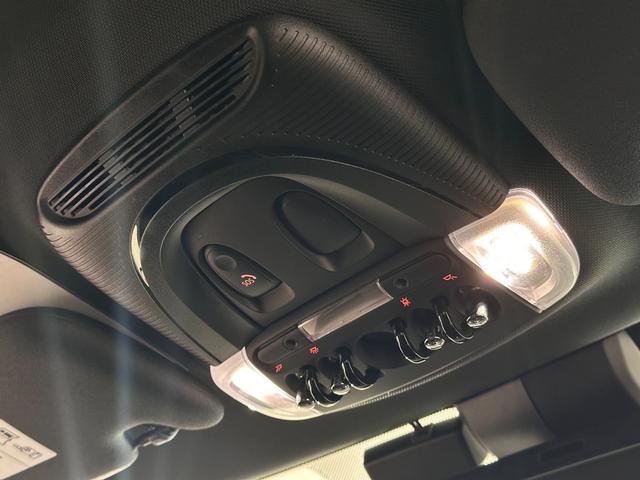 MINI ジョンクーパーワークス ジョンクーパーワークストリム 全国2年保証ナビタッチスクリーン車線逸脱警告バックカメラヘッドアップディスプレイマルチファンクションステアリングパドルシフトMINIドライビングモードコンフォートアクセスLEDヘッドライト(20枚目)