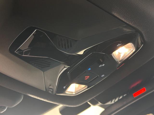 MINI カントリーマンD クラシック・トリム 全国2年保証センターディスプレイ高速道路渋滞時ハンズオフワイヤレス充電ヘッドアップディスプレイパーキングアシストplayAppleCarPlayMINIConnectedサラウンドビューシステム(18枚目)