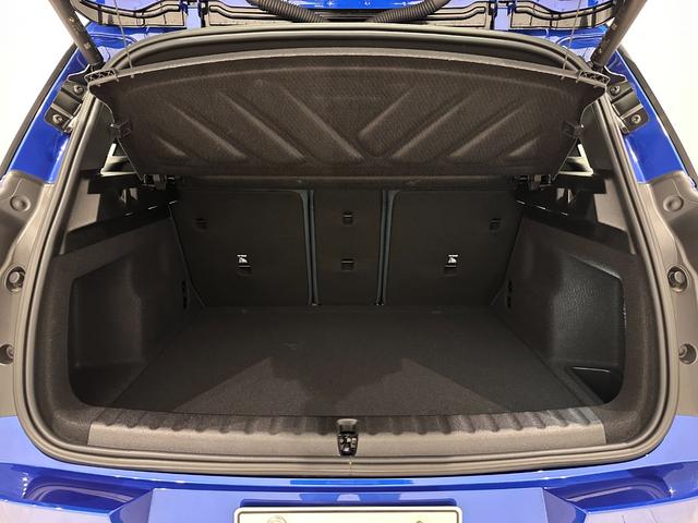 MINI カントリーマンD クラシック・トリム 全国2年保証センターディスプレイ高速道路渋滞時ハンズオフワイヤレス充電ヘッドアップディスプレイパーキングアシストplayAppleCarPlayMINIConnectedサラウンドビューシステム(37枚目)