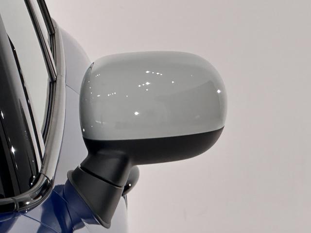MINI クーパーC クラシック・トリム 全国2年保証有機ELセンターディスプレイApple CarPlayワイヤレス充電アダプティブLEDヘッドライトアクティブクルーズコントロールパノラマビュー(リア)パーキングアシスト16インチホイール(12枚目)