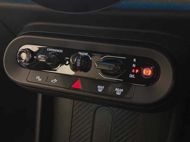 MINI クーパーC クラシック・トリム 全国2年保証有機ELセンターディスプレイApple CarPlayワイヤレス充電アダプティブLEDヘッドライトアクティブクルーズコントロールパノラマビュー(リア)パーキングアシスト16インチホイール(22枚目)