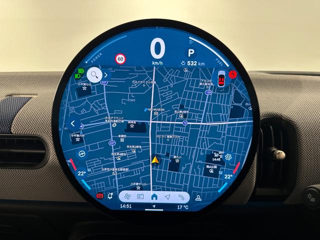 MINI クーパーC クラシック・トリム 全国2年保証有機ELセンターディスプレイApple CarPlayワイヤレス充電アダプティブLEDヘッドライトアクティブクルーズコントロールパノラマビュー(リア)パーキングアシスト16インチホイール(27枚目)