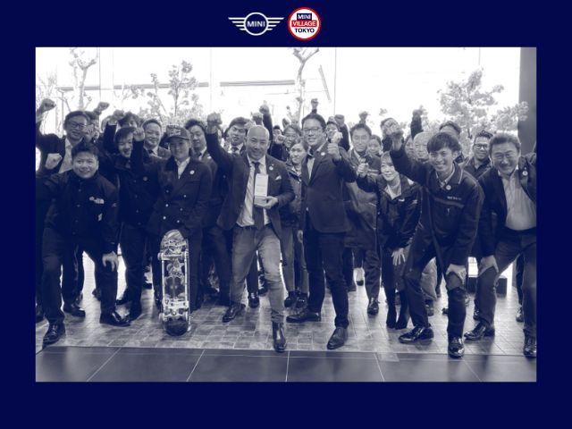 ＭＩＮＩ クーパーＣ　クラシック・トリム　全国２年保証Ａｐｐｌｅ　ＣａｒＰｌａｙレーンキーピングアシストアダプティブＬＥＤヘッドライト１６インチホイールクルーズコントロールハイビームアシストキワイヤレス充電パノラマビューリアリバースアシスト（51枚目）