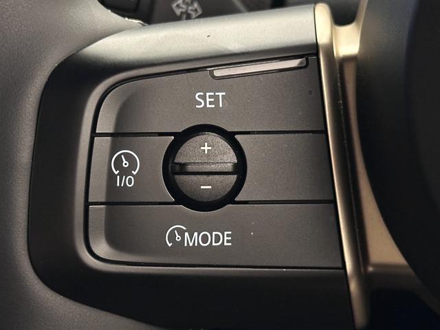 MINI クーパーC クラシック・トリム 全国2年保証AppleCarPlayワイヤレス充電デジタルキープラスコンフォートアクセスLEDヘッドライトアクティブクルーズコントロールアクティブPDCフロントリアパノラマビューリア16インチホイール(27枚目)