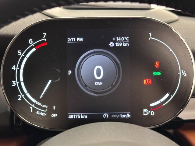 MINI クーパーS ナビタッチスクリーンETCSOSコールアクティブクルーズコントロールマルチファンクションステアリングコンフォートアクセスLEDヘッドライトLEDリアコンビランプ17インチホイール(28枚目)