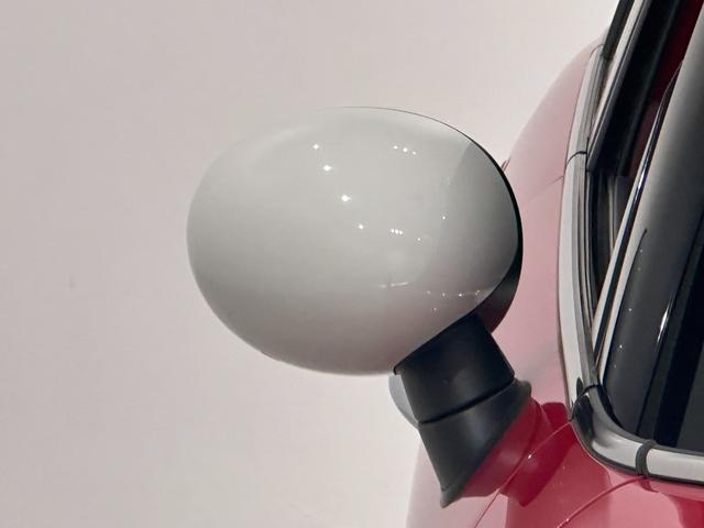 MINI クーパーD ナビ(タッチスクリーン)SOSコール衝突回被害軽減ブレーキマルチファンクションステアリングハロゲンヘッドライトLEDリアコンビランプ15インチホイール(11枚目)