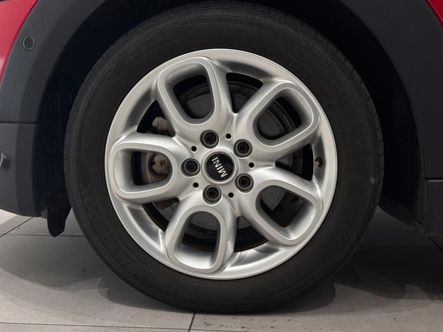 MINI クーパーD ナビ(タッチスクリーン)SOSコール衝突回被害軽減ブレーキマルチファンクションステアリングハロゲンヘッドライトLEDリアコンビランプ15インチホイール(44枚目)