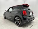 ＭＩＮＩ ジョンクーパーワークス　ジョンクーパーワークストリム　認定中古車・２年保証・ワンオーナー・ＡｐｐｌｅＣａｒＰｌａｙ・被害軽減ブレーキ・バックカメラ・障害物センサー・ＥＴＣ・シートヒーター・ヘッドアップディスプレイ・ＳＯＳコール・純正１８インチＡＷ（8枚目）