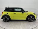 ＭＩＮＩ ＪＣＷ　プレミアムプラスパッケージ　ＪＣＷトリム　認定中古車・２年保証・ワンオーナー・純正ナビ・ＡｐｐｌｅＣａｒＰｌａｙ・被害軽減ブレーキ・ＡＣＣ・バックカメラ・障害物センサー・ＥＴＣ・ＳＯＳコール・純正１８インチＡＷ・ルーフラッピング・社外品装着（8枚目）