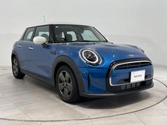 首都圏エリア最大級の展示場です。きっと、お客様にぴったりなＭＩＮＩが見つかります。 4