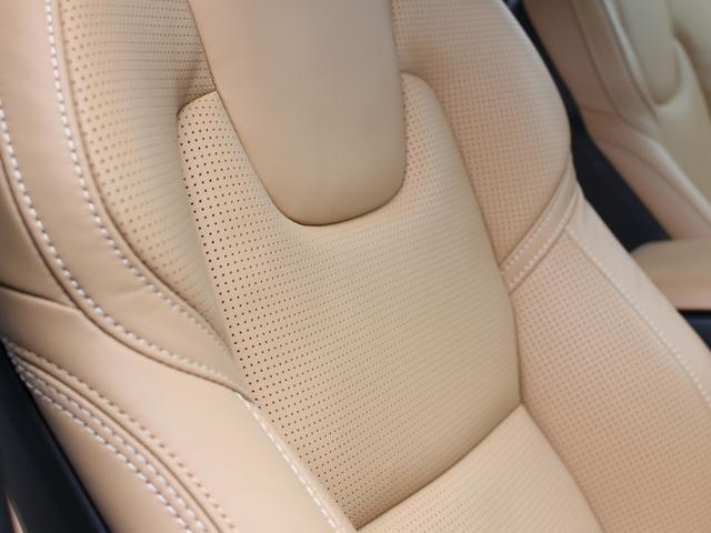 ボルボ v60 t5 インスクリプション キャメルナッパレザー ベンチレーション マッサージ 車検整備付 ワンオーナー禁煙車 437 0万円 令和元年 19年 東京都 中古車 価格 Com ボルボ v60 t5 インスクリプション キャメルナッパレザー ベンチレーション マッサージ 車検整備付 ワンオーナー禁煙車 437 0万円 令和元年 19年 東京都 中古車 価格 Com