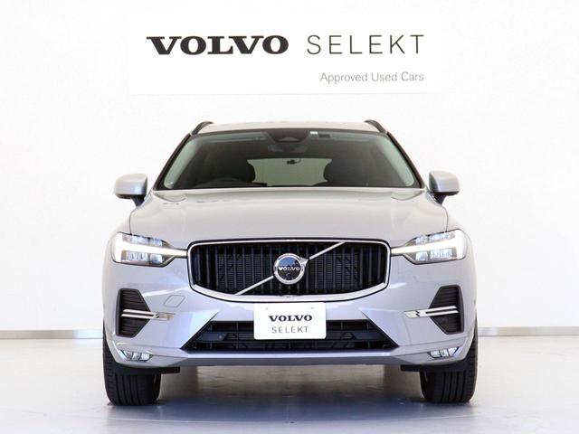 ＸＣ６０ プラス　Ｂ５　社内使用車　クライメートＰＫＧ　４８Ｖ　Ｇｏｏｇｌｅ搭載　前後純正ドラレコ　ダークティンテッドガラス　前後シートヒーター　ステアリングヒーター　パワーテールゲート　メタルメッシュアルミニウムパネル（8枚目）