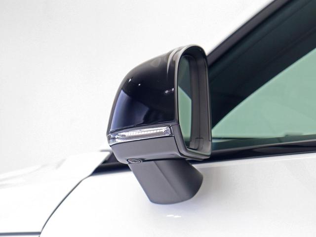 Ｃ４０リチャージ リチャージ　アルティメットツインモーター　電気自動車　パノラマルーフ　ピクセルＬＥＤ　ｈａｒｍａｎ／ｋａｒｄｏｎ　前後シートヒーター　ステアリングホイールヒーター　クリスタルシフトノブ　ワイヤレススマートフォンチャージ　パワーテールゲート（31枚目）