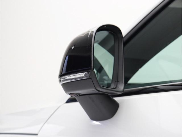 Ｃ４０リチャージ リチャージ　アルティメットツインモーター　電気自動車　パノラマルーフ　ピクセルＬＥＤ　ｈａｒｍａｎ／ｋａｒｄｏｎ　前後シートヒーター　ステアリングホイールヒーター　クリスタルシフトノブ　ワイヤレススマートフォンチャージ　パワーテールゲート（31枚目）