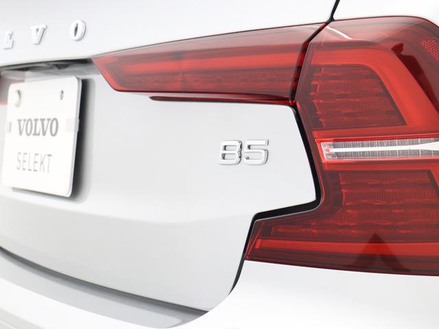 Ｓ６０ Ｂ５　Ｒデザイン　Ｂ５エンジン　専用スポーツサス　クライメートＰＫＧ　ドラレコ　４８Ｖ　１９インチＡＷ　ｈａｒｍａｎ／ｋａｒｄｏｎ　ブライトシルバーＭ　前後シートヒーター　ステアリングヒーター　ワイヤレススマホチャージ（30枚目）