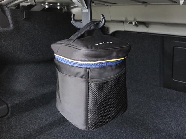 Ｓ６０ Ｂ５　Ｒデザイン　Ｂ５エンジン　専用スポーツサス　クライメートＰＫＧ　ドラレコ　４８Ｖ　１９インチＡＷ　ｈａｒｍａｎ／ｋａｒｄｏｎ　ブライトシルバーＭ　前後シートヒーター　ステアリングヒーター　ワイヤレススマホチャージ（32枚目）