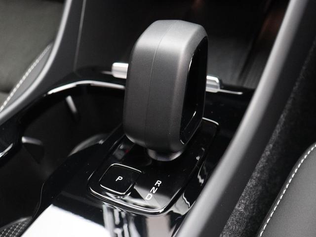 ＸＣ４０リチャージ リチャージ　アルティメットツインモーター　電気自動車　ツインモータ　ピクセルＬＥＤ　ｈａｒｍａｎ／ｋａｒｄｏｎプレミアムサウンド　パワーテールゲート　前後シートヒーター　ステアリングホイールヒーター　ワイヤレススマホチャージ　前後純正ドラレコ（23枚目）