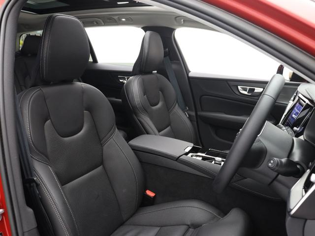 Ｖ６０ リチャジアルティメットＴ６ＡＷＤプラグインハイブリド　ＰＨＥＶ　サンルーフ　Ｇｏｏｇｌｅ　ドラレコ　ｈａｒｍａｎ／ｋａｒｄｏｎ　シートエアコン　リラクゼーション機能　１９インチダイヤモンドカットＡＷ　クリスタルシフトノブ　ドリフトウッドパネル（38枚目）