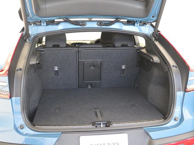 Ｃ４０リチャージ リチャージ　ツイン　電気自動車　パノラマルーフ　ピクセルＬＥＤヘッドライト　ドラレコ　ｈａｒｍａｎ／ｋａｒｄｏｎ　前後シートヒーター　ステアリングホイールヒーター　ワイヤレススマホチャージ　パワーテールゲート　２０ＡＷ（15枚目）