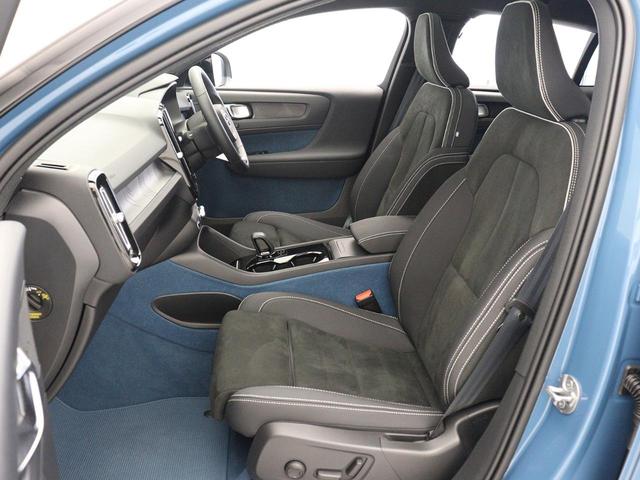 Ｃ４０リチャージ リチャージ　ツイン　電気自動車　パノラマルーフ　ピクセルＬＥＤヘッドライト　ドラレコ　ｈａｒｍａｎ／ｋａｒｄｏｎ　前後シートヒーター　ステアリングホイールヒーター　ワイヤレススマホチャージ　パワーテールゲート　２０ＡＷ（16枚目）